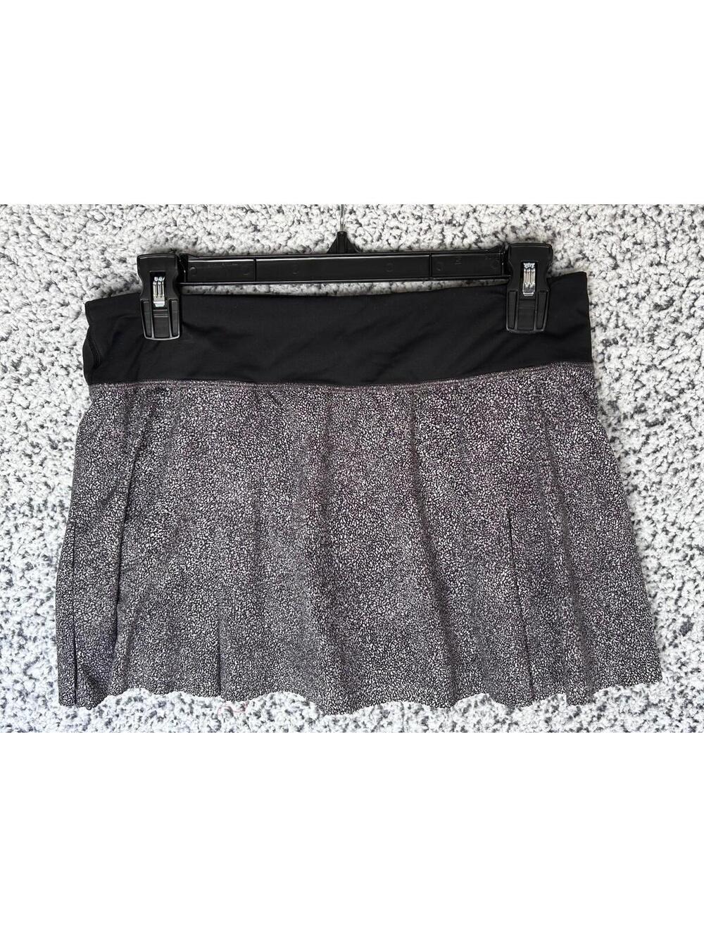 Lululemon Smooth Stride Skirt Size 6 Sea Spray Alpine White